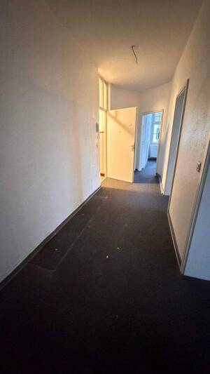ACHTUNG SOMMERAKTION ! ! 3-Zimmer- ETW in Hüttenheim ! Am Himgesberg 1 im 1.OG ! Provisionsfrei ! – Am Himgesberg 1, 47259 Duisburg-Süd – Vorschaubild 7