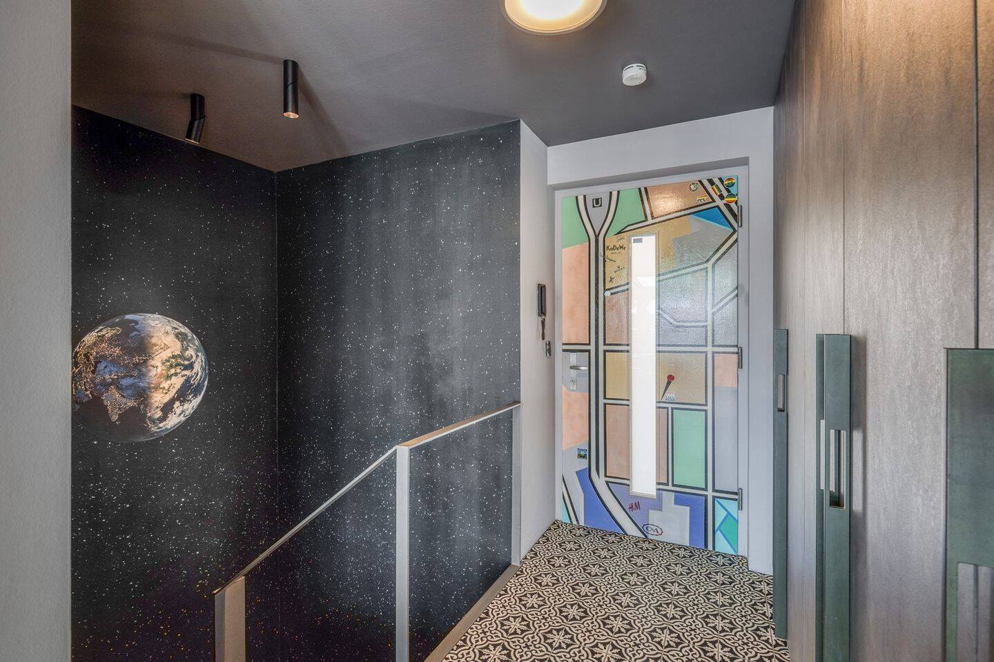 Designer-Maisonette über drei Ebenen mit künstlerischem Flair – Berlin – Vorschaubild 5