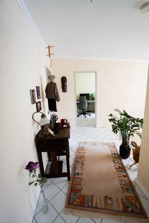 *reserviert* Ruhig.Grün.Und überraschend geräumig: Topgepflegtes Reiheneckhaus in der Henkelsiedlung – 40589 Düsseldorf – Vorschaubild 3