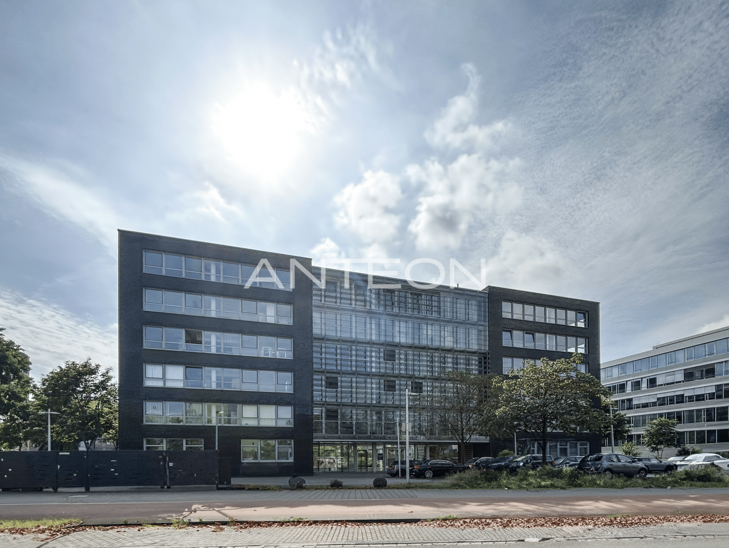 Hochwertige Bürofläche | mit Blick auf...
