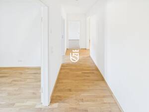 Dachgeschoss mit Wohlfühlfaktor: Hochwertige 4-Zimmer-Wohnung mit Balkon – 6112 Halle (Saale) – Vorschaubild 9