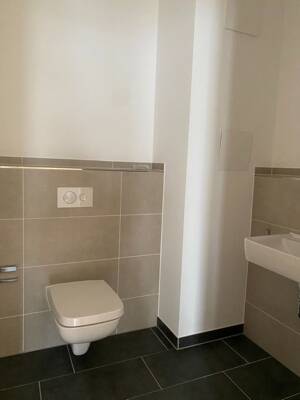 Schöne 3-Zimmer-Wohnung mit Terrasse/Balkon am Kieler Bootshafen – 24103 Kiel – Vorschaubild 4