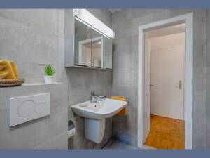 Möbliert: Helle 2-Zimmer Wohnung in Berg am Laim – 81671 München – Vorschaubild 9