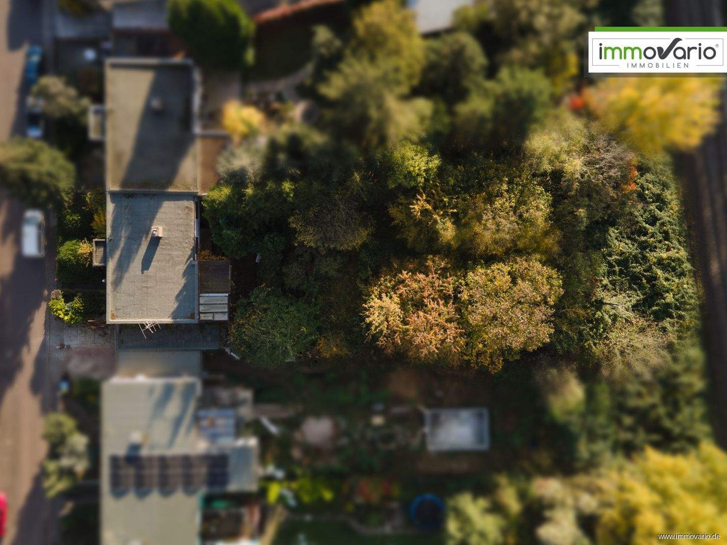 Sanierungsbedürftige Doppelhaushälfte im Bungalowstil mit großem Grundstück zu verkaufen! – Magdeburg – Vorschaubild 4