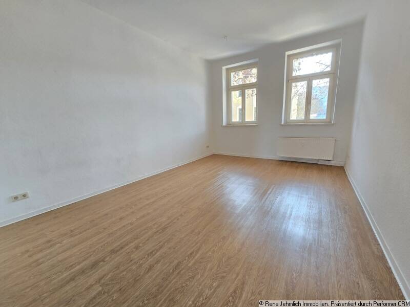 3 Raum Wohnung in toller Lage... Einbauküche möglich – Chemnitz – Vorschaubild 2