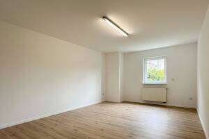 Frisch renovierte und bezugsfreie 3-Zi.-Whg. mit Balkon in ruhiger Lage von Koblenz-Wallersheim – 56070 Koblenz – Vorschaubild 4