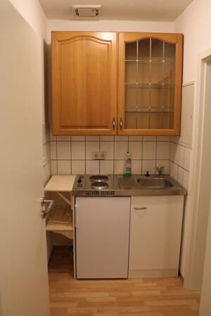 Möbliertes 1-Zimmer-Apartment – Nur 300m zur U-Bahn – 90763 Fürth – Vorschaubild 7