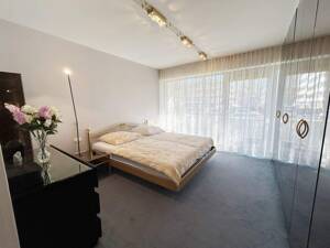 Exklusive 4-Zimmer-Wohnung in Bestlage von München-Bogenhausen, sofort verfügbar – 81927 München – Vorschaubild 4