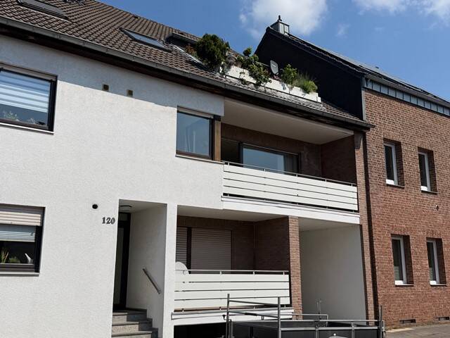 Gepflegte 3-Zimmer-Eigentumswohnung mit Balkon und Garage in Mönchengladbach-Giesenkirchen – Mönchengladbach – Bild 1 von 5