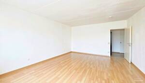 Vermietete, 2-Zimmer-Wohnung mit Westloggia und Fahrstuhl nur 300 Meter vom Kudamm! – 10629 Berlin – Vorschaubild 2