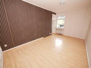 Attraktive 3,5 Zimmer-Etagenwohnung mit großem Tageslichtbad in zentraler Lage von Gelsenkirchen – 45879 Gelsenkirchen – Vorschaubild 4
