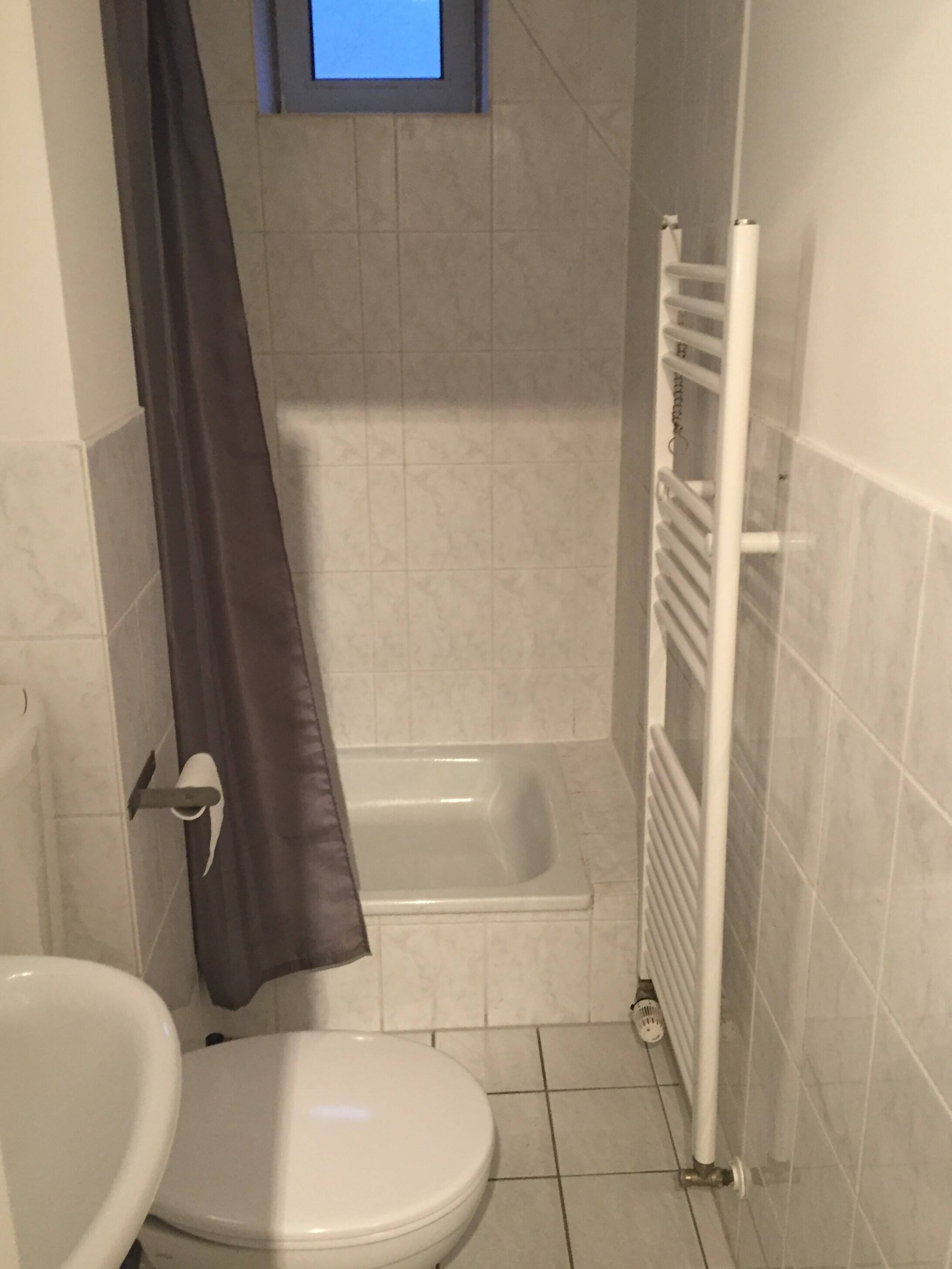 Von privat: 26 qm in Toplage Winterhude, ruhig zur Eigennutzung – Hamburg – Vorschaubild 9