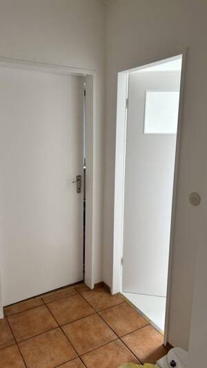 2 Zimmer Wohnung mit Balkon Nähe Uni/Uniklinik Lübeck Sankt Jürgen – 23562 Lübeck – Vorschaubild 8