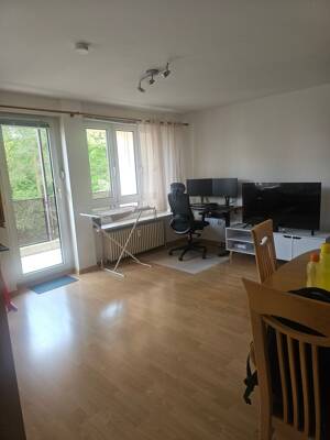 Alleinauftrag - Verm. Apartment mit Balkon und TG Stellplatz – 81739 München – Vorschaubild 4