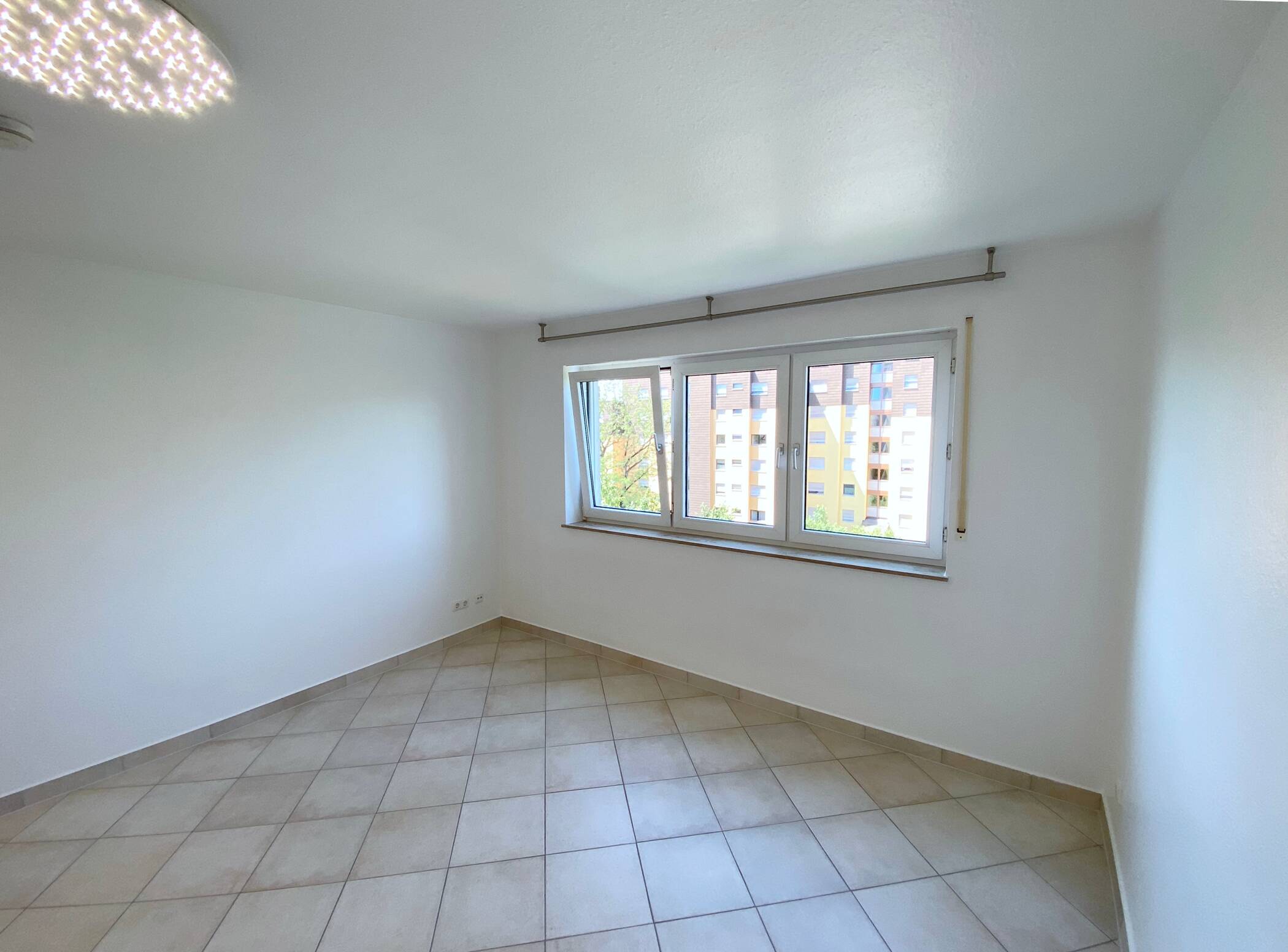 KLEIN - ABER FEIN! Geschmackvolle und ruhige 1-Zi.-Wohnung – Nürnberg – Vorschaubild 6