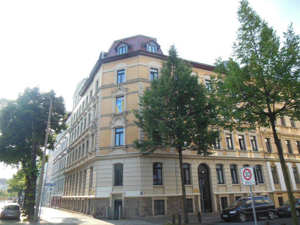 Gohlis | 3 Zi.-Whg., Bad mit Fenster und Wanne, Balkon
