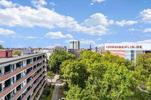 IMMOBERLIN.DE - Tolle Aussichten in Toplage! Grundsanierte Wohnung mit Südwestloggia – 10777 Berlin – Vorschaubild 2