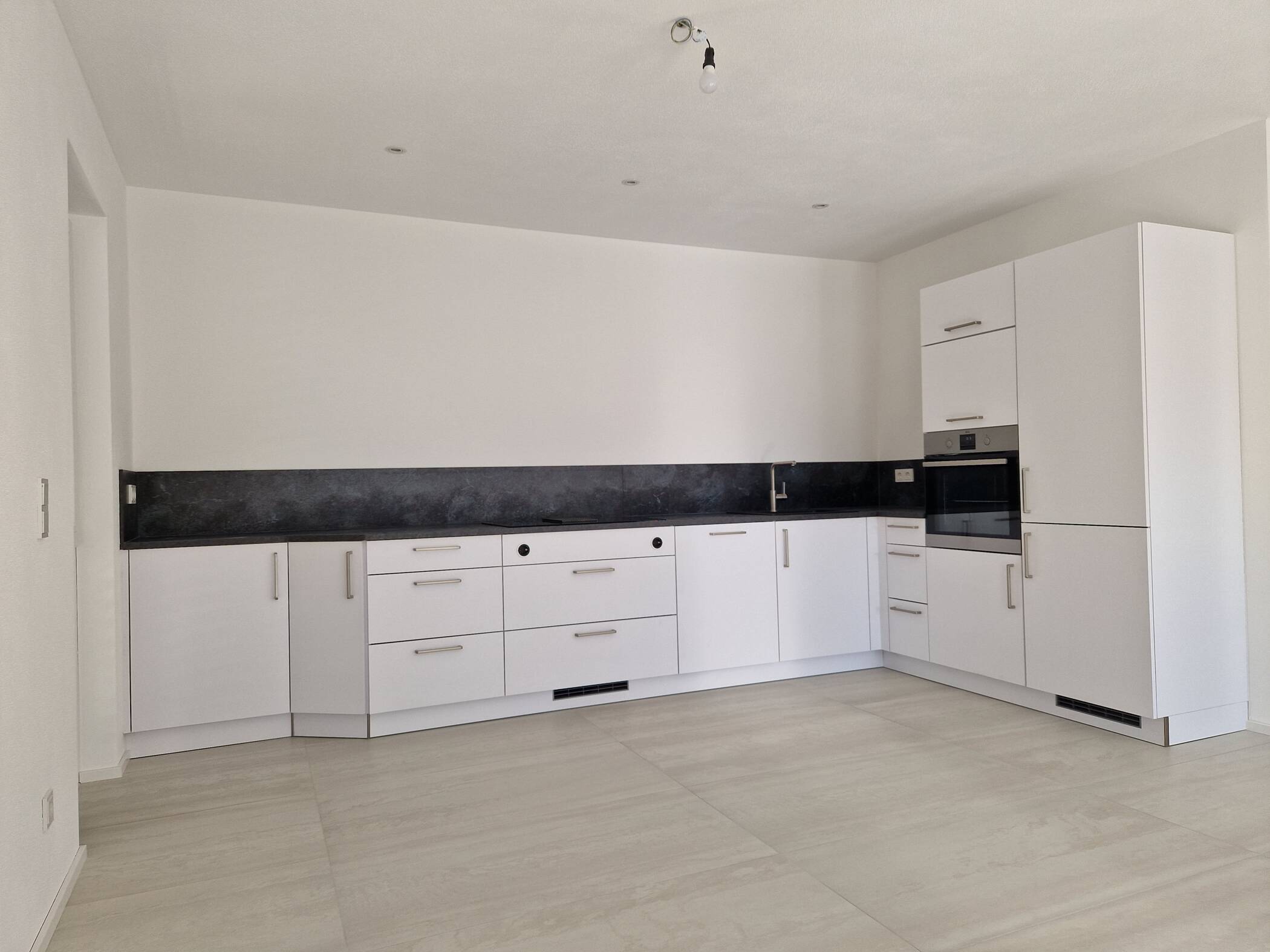 Tolle 2 Zimmer-Wohnung (62 m²) in Top-Lage ! – Ingolstadt – Vorschaubild 8