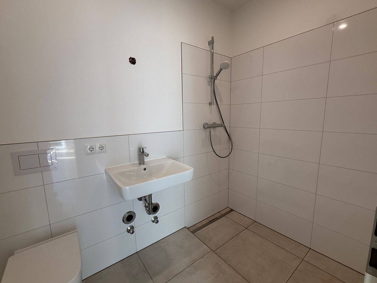 idyllisch gelegene Zweizimmerwohnung mit großem Westbalkon – Hamburg – Vorschaubild 6