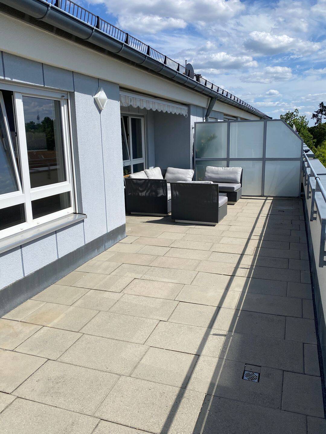 Moderne 2 ZW mit großer Dachterrasse – Nürnberg – Vorschaubild 4