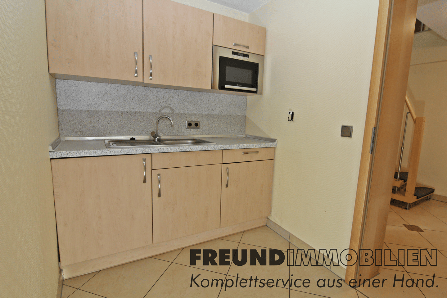 Wohn-/Geschäftshaus in der Innenstadt von 34626 Neukirchen – Neukirchen – Vorschaubild 9