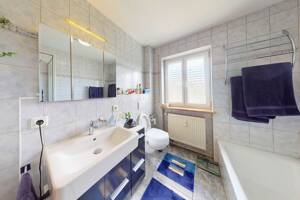 ** Lichtdurchflutete 3-ZKB-Wohnung mit sonnenverwöhntem Balkon in sehr gefragter Wohnlage, IN-Süd ** – 85051 Ingolstadt – Vorschaubild 6