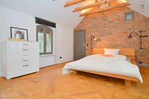 Exklusives möbliertes 2-Zimmer Kutscherhaus in Wiesbaden-Sonnenberg – 65193 Wiesbaden – Vorschaubild 2