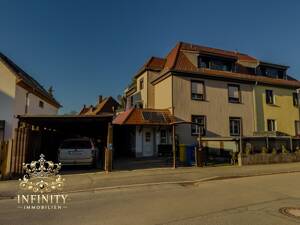 Charmantes Dreifamilienhaus mit Potenzial in ruhiger Lage von Jena-Ost