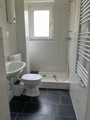 Preiswerte und günstig geschnittene 3-Zimmer-Wohnung – 45899 Gelsenkirchen – Vorschaubild 3