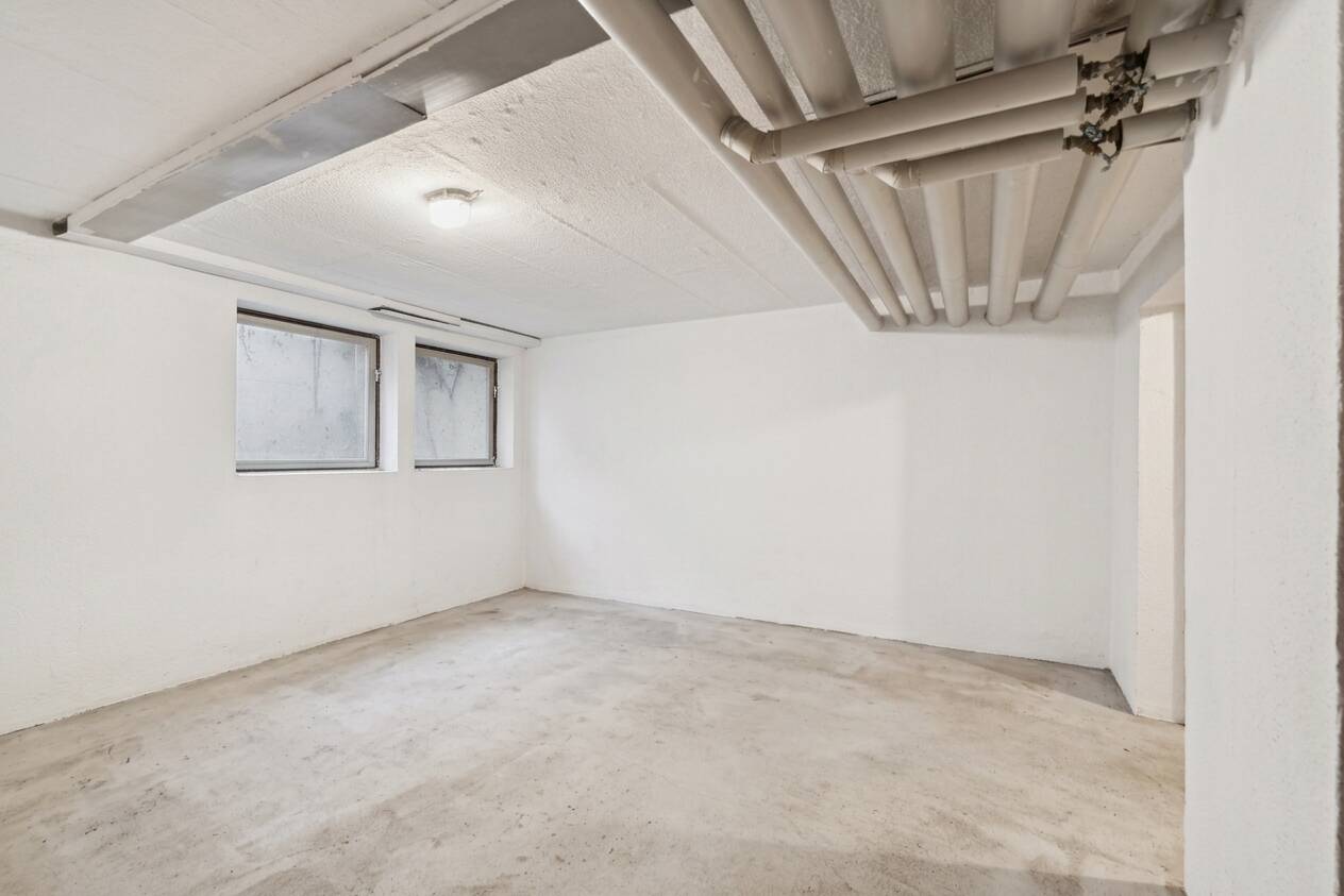 Charmante 2,5-Zimmer-Wohnung mit Potenzial in Solln – München – Vorschaubild 9