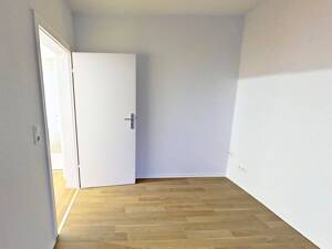 Geräumige 3-Zimmer-Wohnung mit BALKON und Tageslichtbad – 33649 Bielefeld – Vorschaubild 7