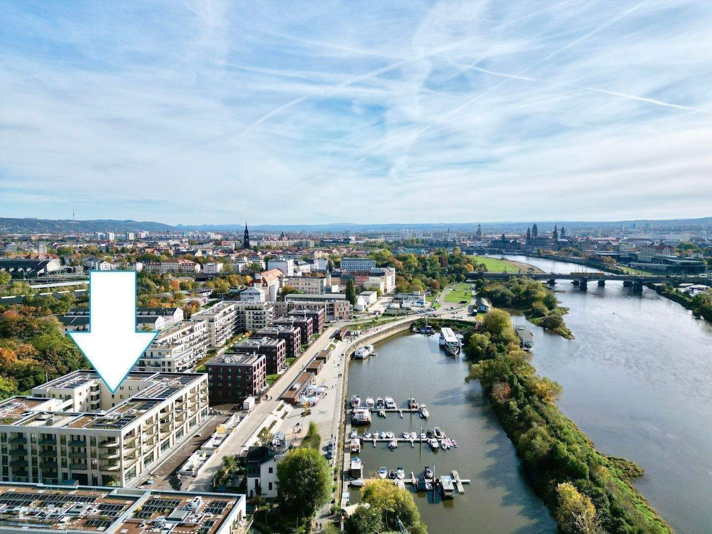 * Erstbezug HafenCity - moderne 4 Raumwohnung mit großer Loggia und schönem Blick * – Dresden – Vorschaubild 3