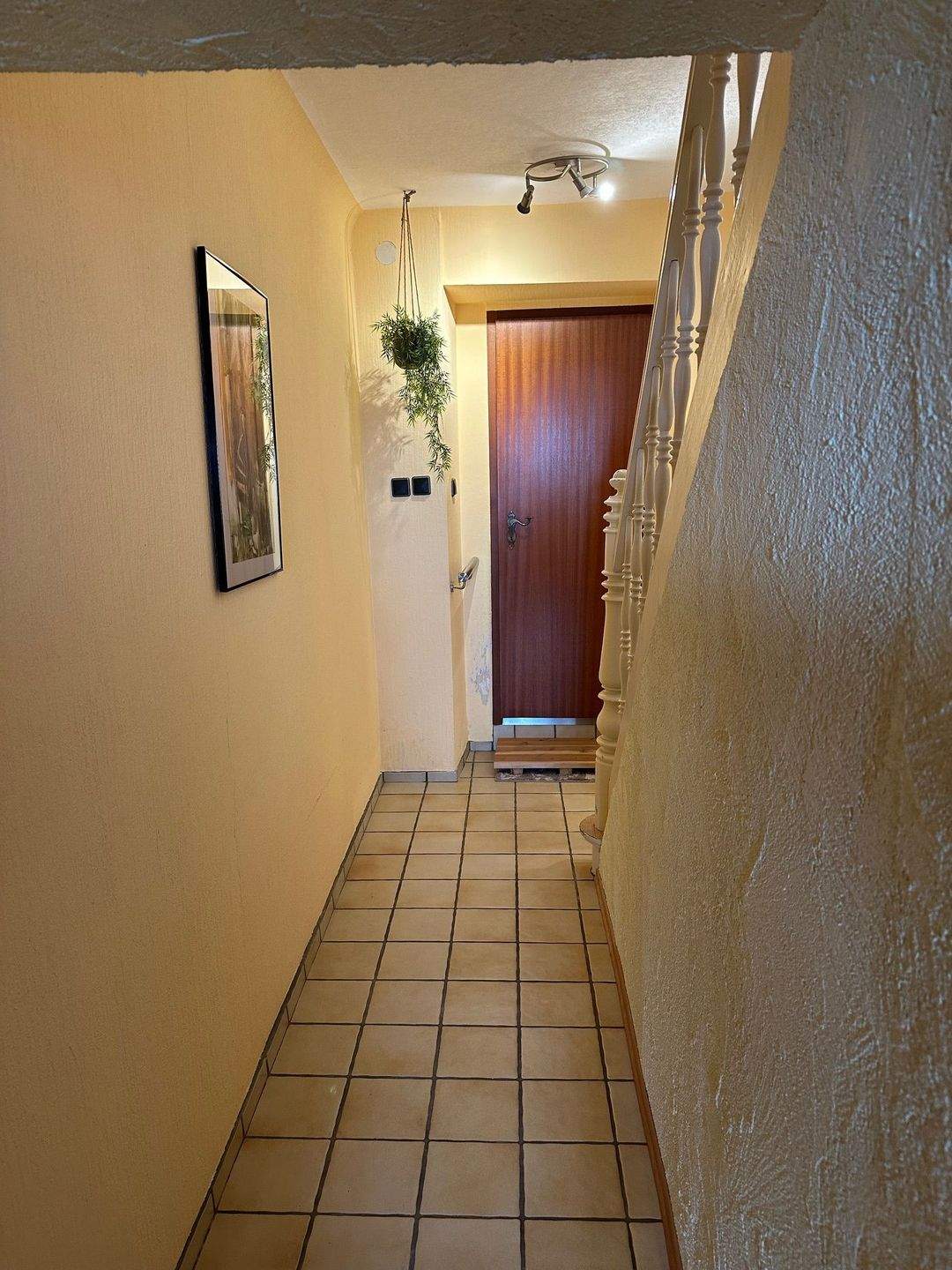 Wannemacher Immobilien **** Gemütliches gepflegtes Einfamilienhaus in einer schönen Lage von Elversberg **** – Spiesen-Elversberg – Vorschaubild 9