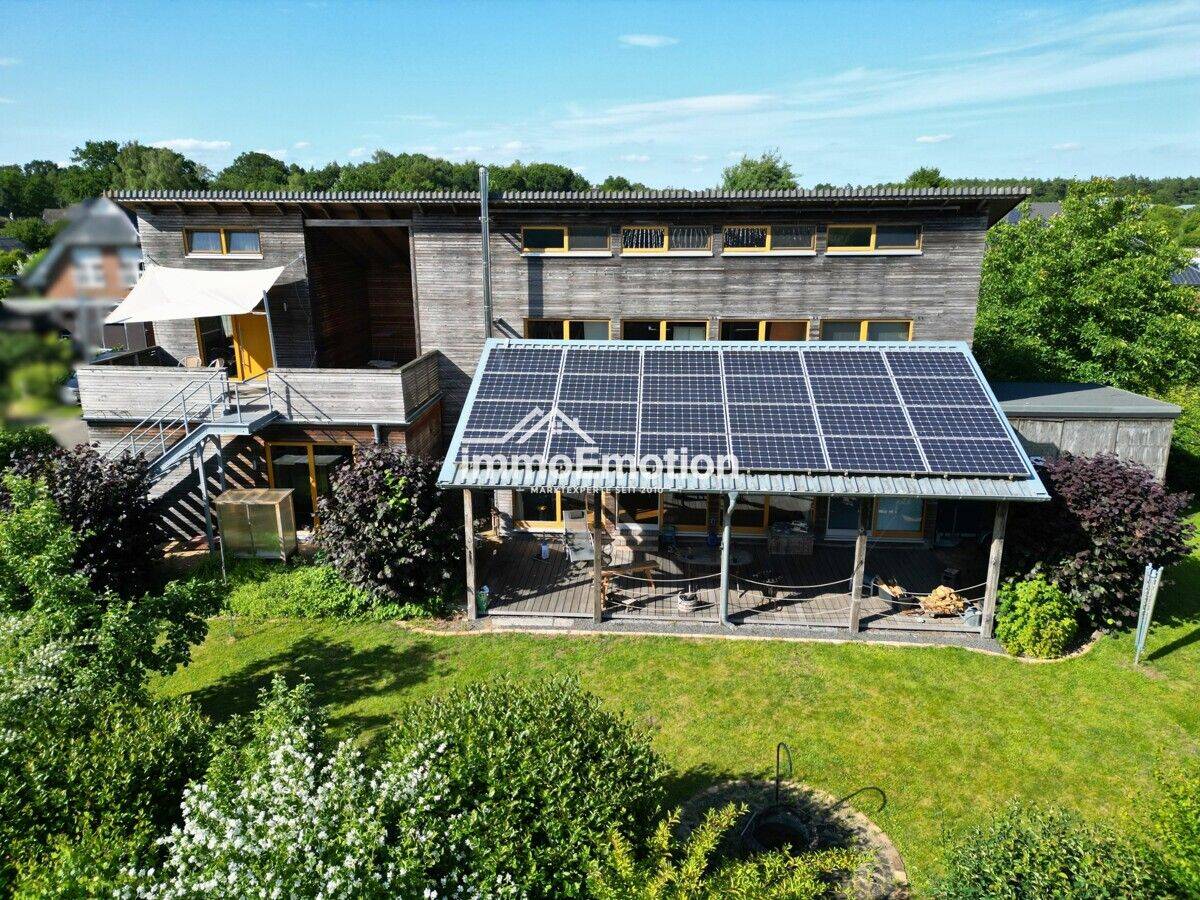 Nichts von der Stange: Nachhaltiges 8-Zimmer-Holzhaus mit PV-Anlage, Pelletheizung und Ferienwohnung – Lauenbrück – Vorschaubild 5