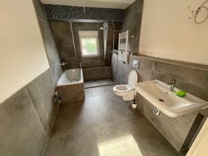 Neubau 2,5 Zimmer mit Wärmepumpe und Fussbodenheizung – 45307 Essen – Vorschaubild 2