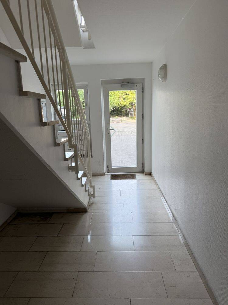 Erdgeschoßwohnung - 1,5 Zimmer mit Tiefgaragenstellplatz – Magdeburg – Vorschaubild 4