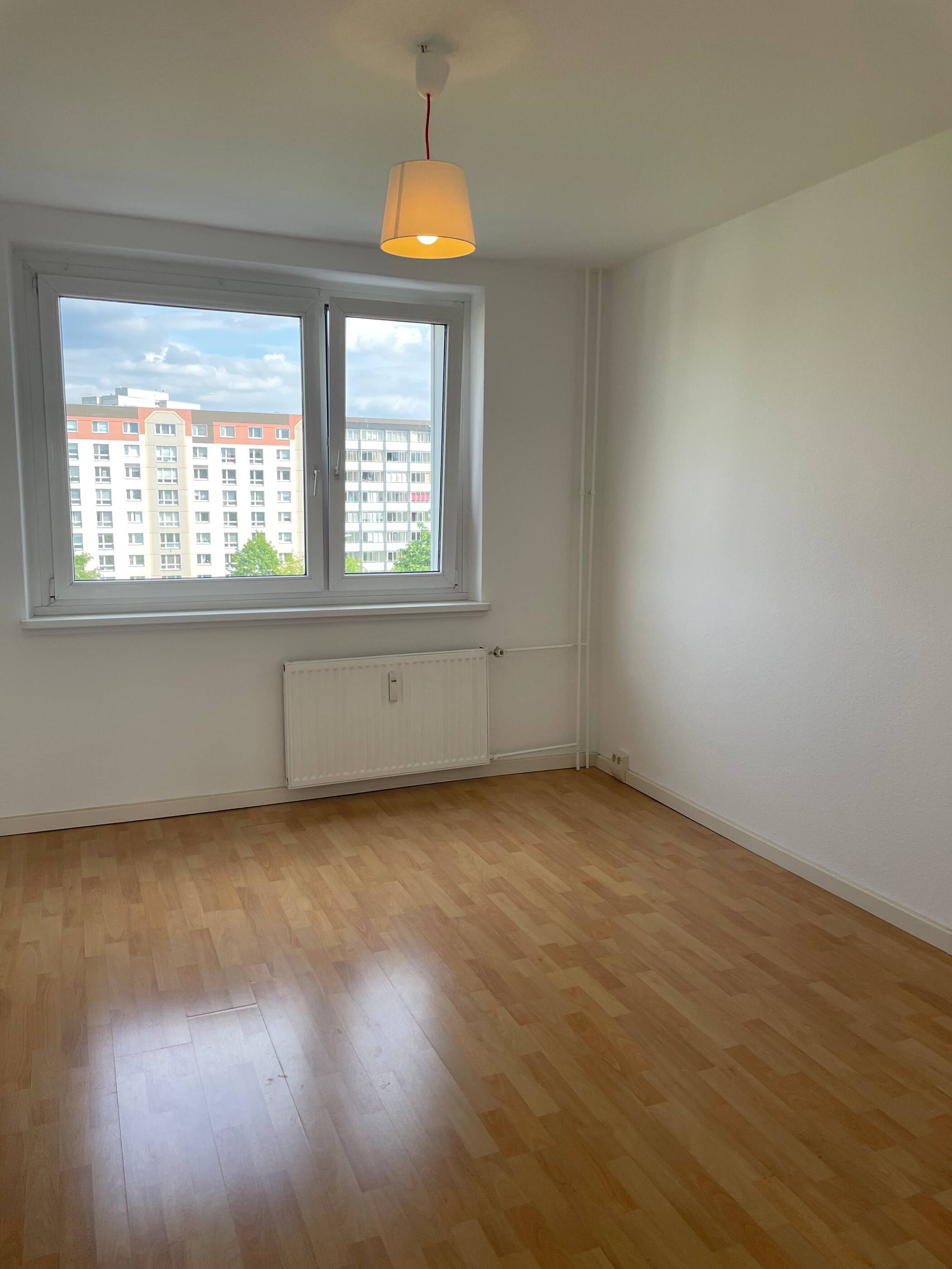 Bezugsfreie und renovierte 3-Zimmer-Wohnung in Berlin Friedrichsfelde, Lichtenberg – Berlin – Vorschaubild 6