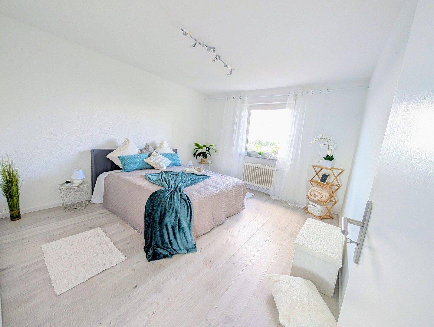 Schmuckstück mit Weitblick zur Pfalz - Helle, komplett renovierte 3 Zimmerwohnung | PROVISIONSFREI – Ludwigshafen am Rhein – Vorschaubild 5
