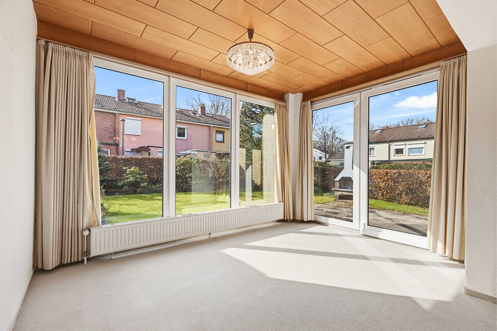 Gepflegtes Reihenendhaus mit viel Platz, Anbaupotential, herrlichem Garten und eigener Garage – Hamburg – Vorschaubild 6