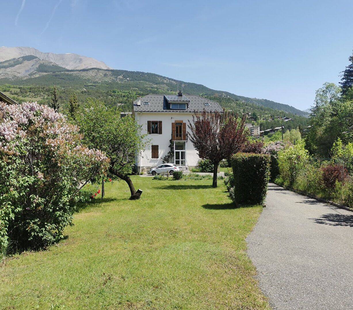 Maison 14 pièces 243 m² · à Barcelonnette · 243 m² · 784 400 €