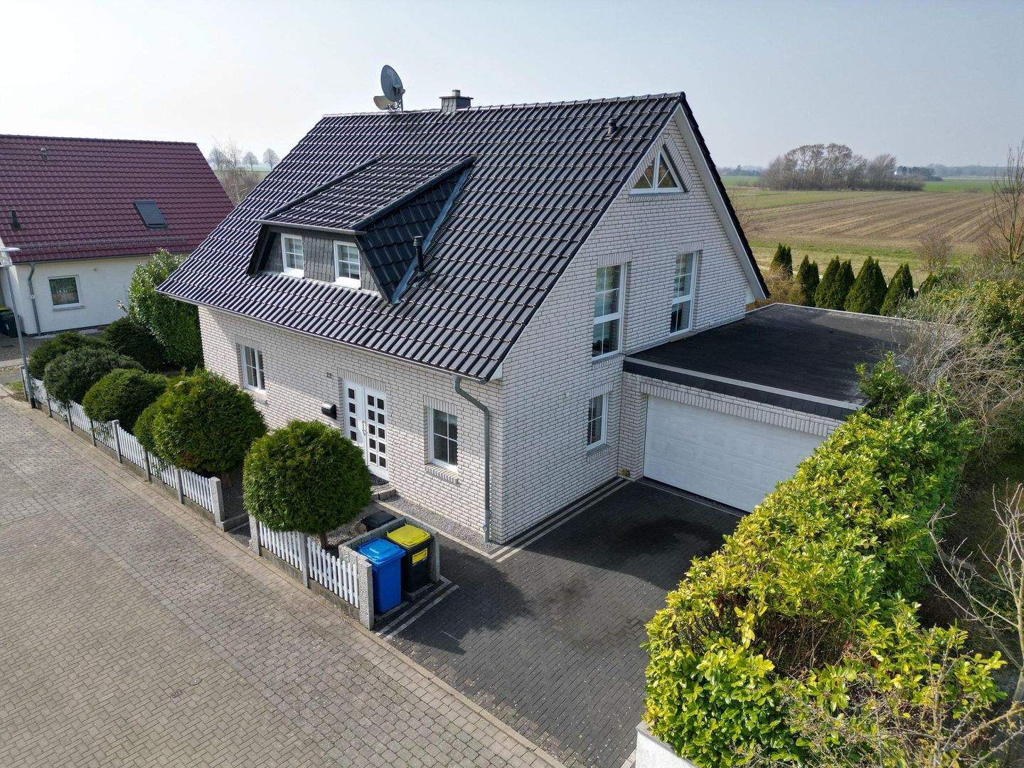 Ankommen. Durchatmen. Bleiben. - Ihr Zuhause mit freiem Blick ins Grüne – Braunschweig – Vorschaubild 2