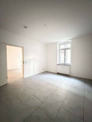 Leerstehende sanierte 2-Zimmer-Wohnung mit Balkon! – 39112 Magdeburg – Vorschaubild 2