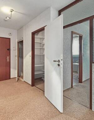 Weitblick über Kiel - Geräumige 3,5 Zimmer mit Balkon – 24147 Kiel – Vorschaubild 6