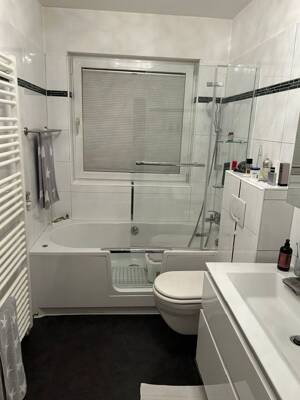 von Privat: 3 Zimmerwohnung in guter Wohngegend – 63073 Offenbach am Main – Vorschaubild 9