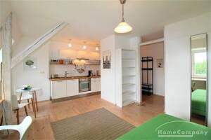 14180 HomeCompany Dresden Möbliert/Furnished Studio Apartment im Dachgeschoß in Dresden-Neustadt max. 1 Person