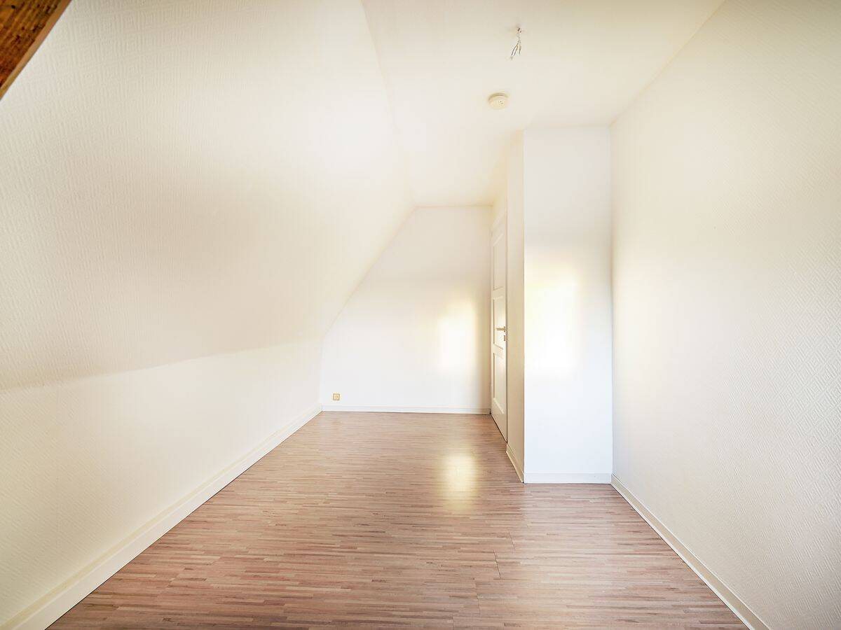 5% Bruttorendite: Renovierte Eigentumswohnung in Karlsruhe-Knielingen – Karlsruhe – Vorschaubild 4