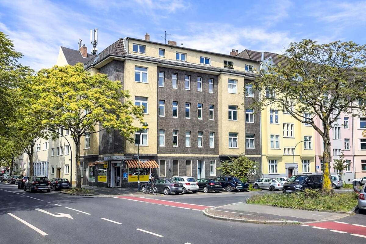 Unterbilk: Gepflegte Wohnung als interessante Kapitalanlage – 40223 Düsseldorf – Bild 1 von 6