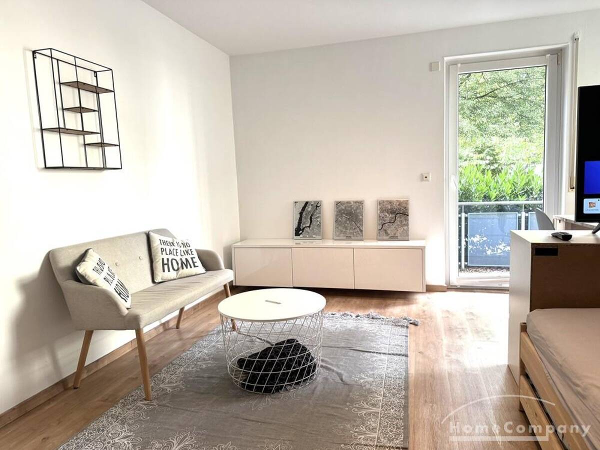 23521 HomeCompany Dresden Möbliert/Furnished Studio Apartment mit Balkon in Dresden-Striesen max. 2 Personen – 1277 Dresden – Bild 1 von 9