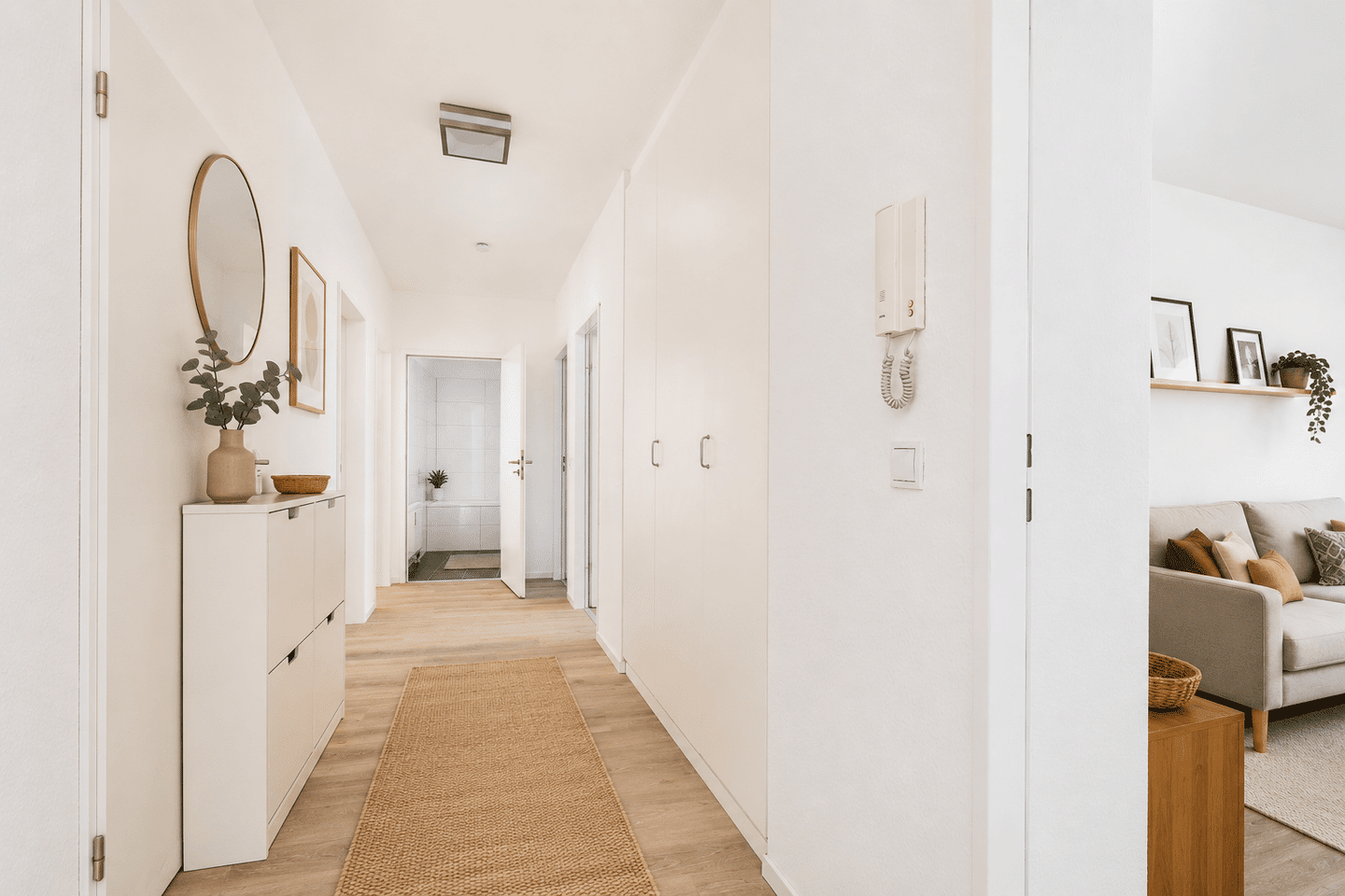 Moderne 4-Zimmer-Wohnung mit Balkon und Tiefgarage im beliebten Oberbilk – Düsseldorf – Vorschaubild 9
