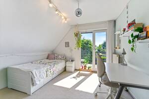 Ideal für Ihre Familie! Tolle Doppelhaushälfte in absolut ruhiger Wohnlage von Rahlstedt-Oldenfelde – 22147 Hamburg – Vorschaubild 8